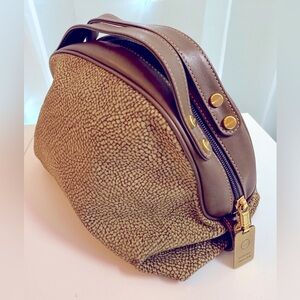 Like new Borbonesse cosmetic bag